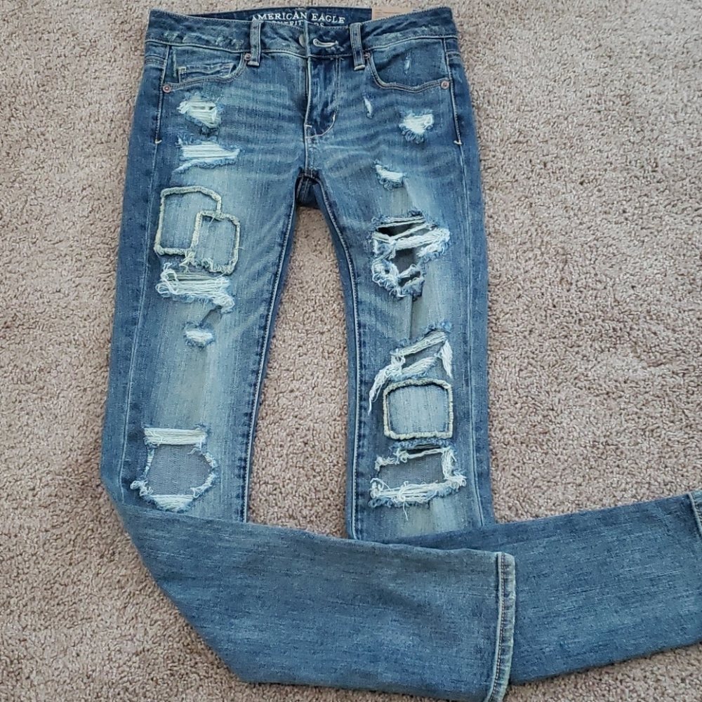AE Jean's
